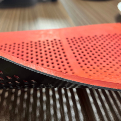 Kuru ve Islak Eleme için Dikdörtgen Delikli 8mm Tıkanma Önleyici Kauçuk Elek Paspası